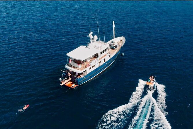 Private Boat and Fishing Tours in Greek Islands - What makes this boat-and-fishing day work so well