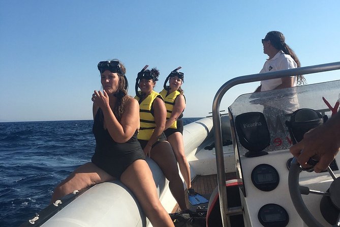Private Cruise to Poseidon Temple at Sounio Cape with Snorkeling and Swimming - Snorkeling and Swimming Around Attica’s Coast