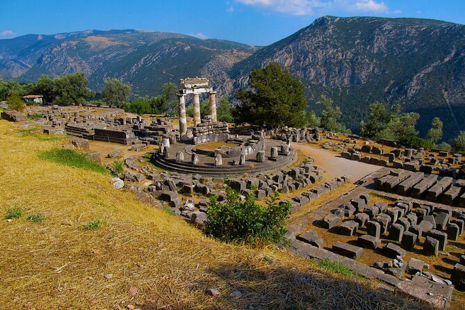 Private Day Trip of Delphi from Athens - Athens to Delphi, minus the hassle