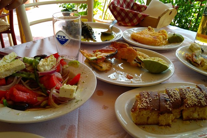 Private Delphi and Hosios Loukas Monastery - Great Lunch and Drinks Included - Lunch where locals eat: authentic, generous, and timed well