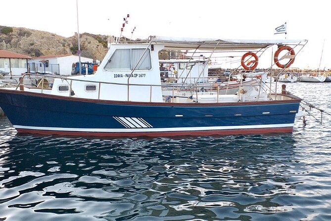 Private Fishing Trip in a Traditional Boat from Athens - Rafina Port at 5:00 pm, and why timing matters