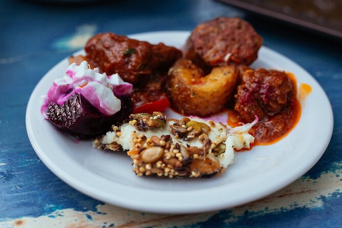 Private Food Tour of Athens: 6 or 10 Tastings - Athens First Stop: Your 6 or 10 Tastings Begin
