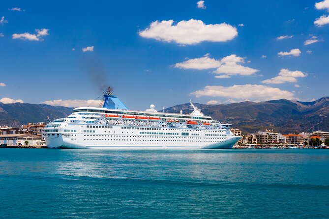 Private Limo Transfer From Athens/Suburbs To Pireaus Port - Who This Transfer Fits Best (and Who Might Not Need It)
