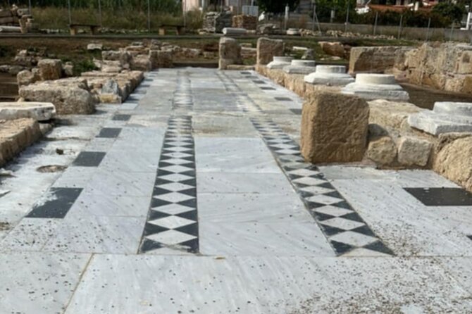Private Luxury Biblical Tour: Apostle Paul’s Footsteps – Corinth - From Athens to Corinth in a private luxury bubble