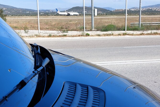 Private Luxury Transfer From/To Athens International Airport - The Ride Comfort: A/C, WiFi, Water, and a Clean Car