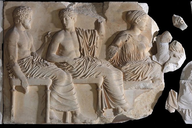 Private Tour: Half day Athens Sightseeing and Acropolis Museum - Syntagma Square and the Evzones: the quick Athens performance