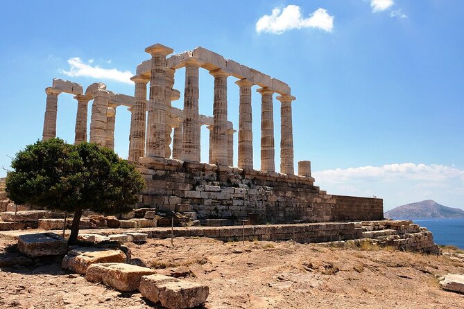 Private Tour with the Best Sunset at Sounion and Vouliagmeni Lake - Price and entrance fees: what $195.25 really covers