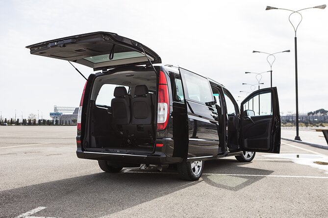 Private Transfer Athens International Airport to Athens Center - Direct Pickup at Athens International Airport, Then Right Into Athens