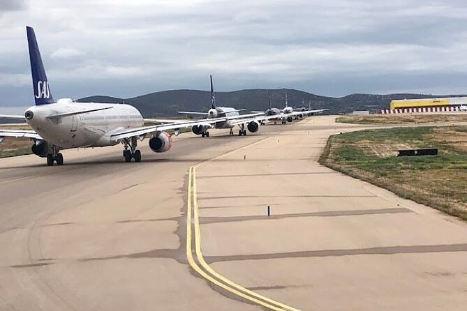 Private Transfer From/To Airport To Athens & Piraeus - Airport meet-and-greet at baggage reclaim: how you actually connect