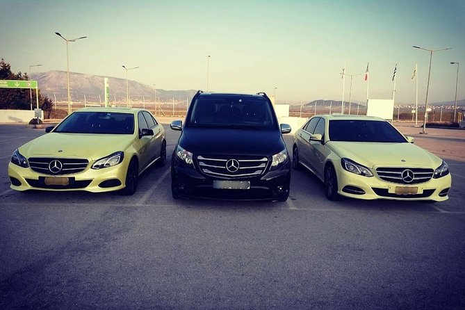 Private transfer Port - Athens - Port-to-hotel peace of mind in Athens
