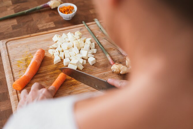 Private Walking Meze Cooking Course - Choosing Meat and Fish Like You’re Already Cooking Greek