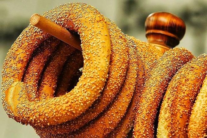 Private Walking Tour- Bites of History and Gastronomy - Why this Athens walk works: politics, monuments, and edible stops