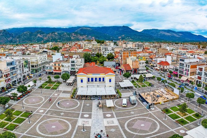 Sparta Full Day Tour - Should you upgrade to a licensed guide inside the sites?