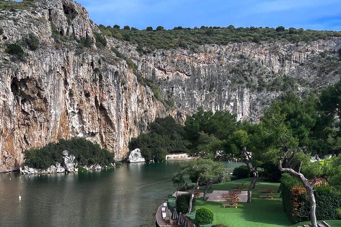 Sunset Private Tour to Poseidon Temple & Vouliagmeni Thermal Lake - Vouliagmeni town stop: where dinner choices happen naturally