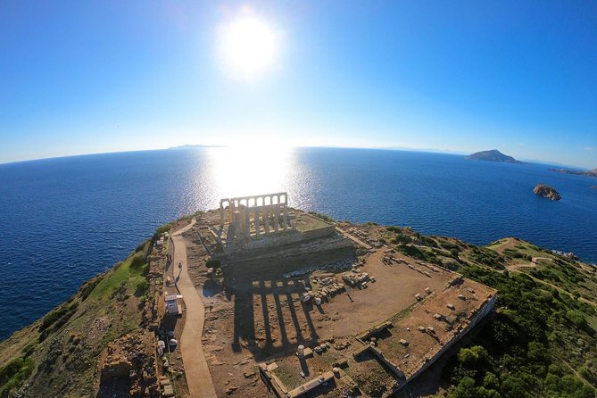 Temple of Poseidon, Sounion Sunset & Athens Riviera Private Tour - Driver-Led Storytelling vs Licensed Guide in the Ruins