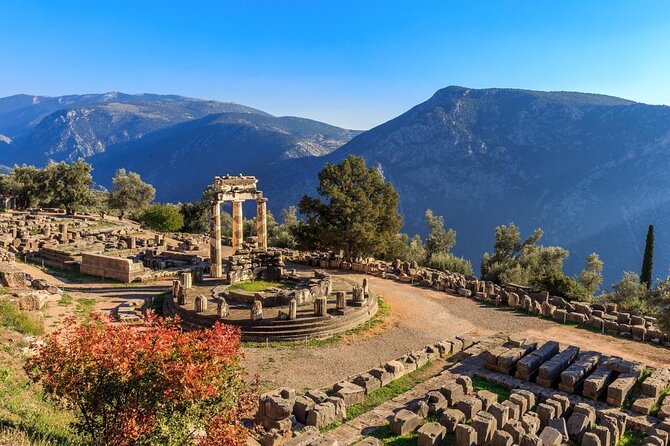 Thermopylae and Delphi Private Full-Day Tour from Athens - Hotel pickup, private car comfort, and the pace you control