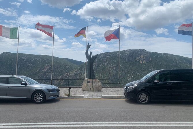 Thermopylae and Delphi Private Full-Day Tour from Athens - Delphi ruins, the Tholos of Athena Pronaia, and your choice to pay for the museum