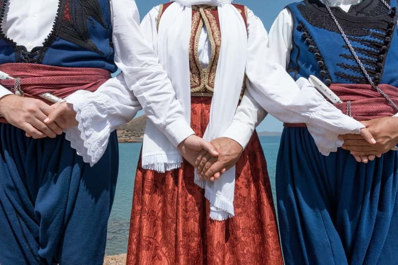 Traditional Greek Show in Plaka with Dinner - The scenic drive: Acropolis views without the stress