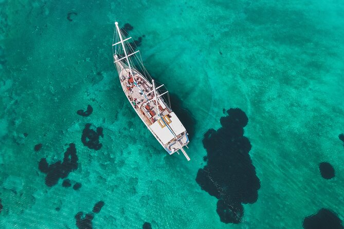Unique sailing experience to Aegina-Metopi and Skala - Crew and safety vibe: clear guidance, light humor, and real attention